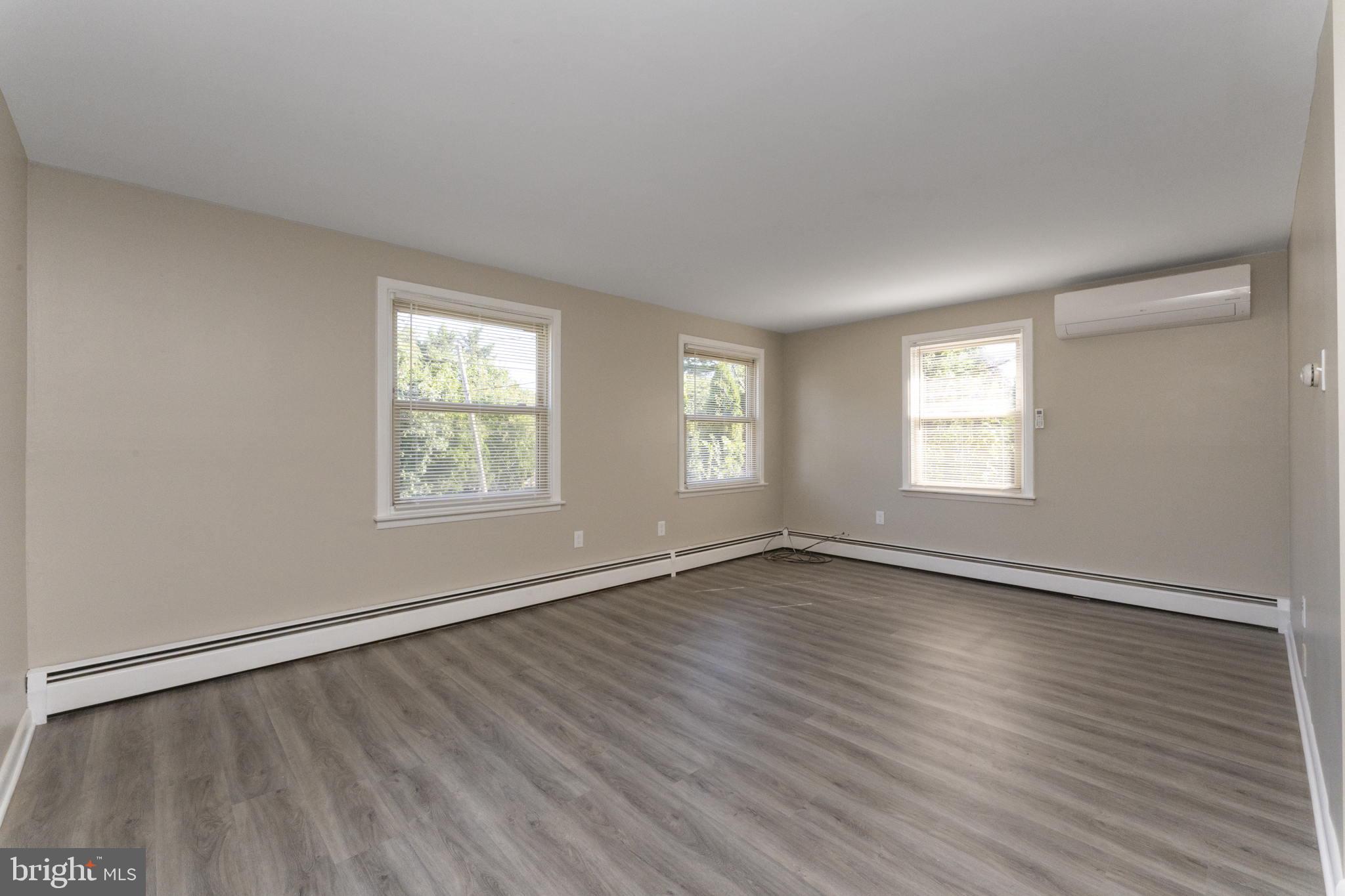 243 B ROESCH AVENUE B- SECOND FLOOR LEFT