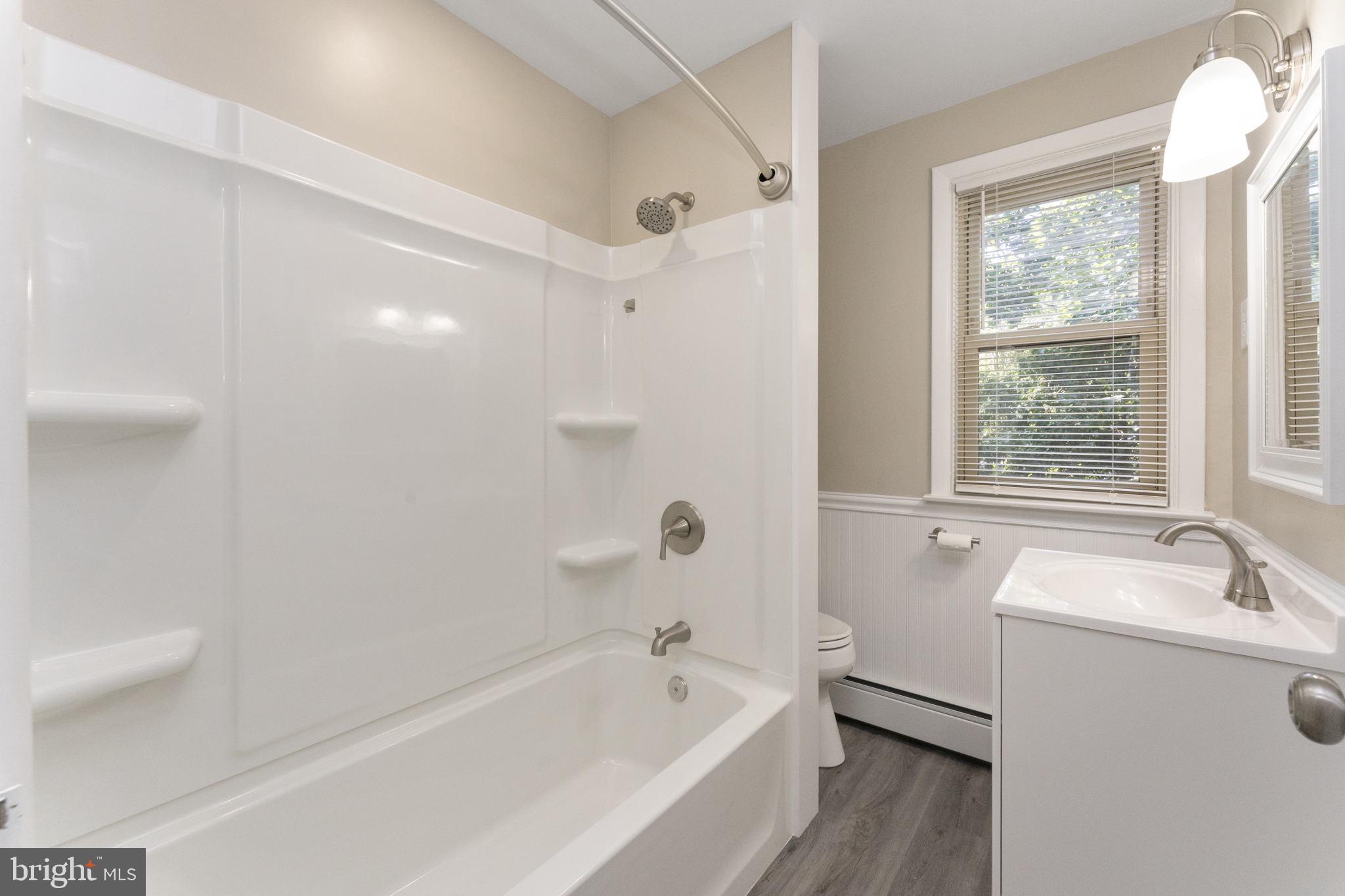 243 B ROESCH AVENUE B- SECOND FLOOR LEFT