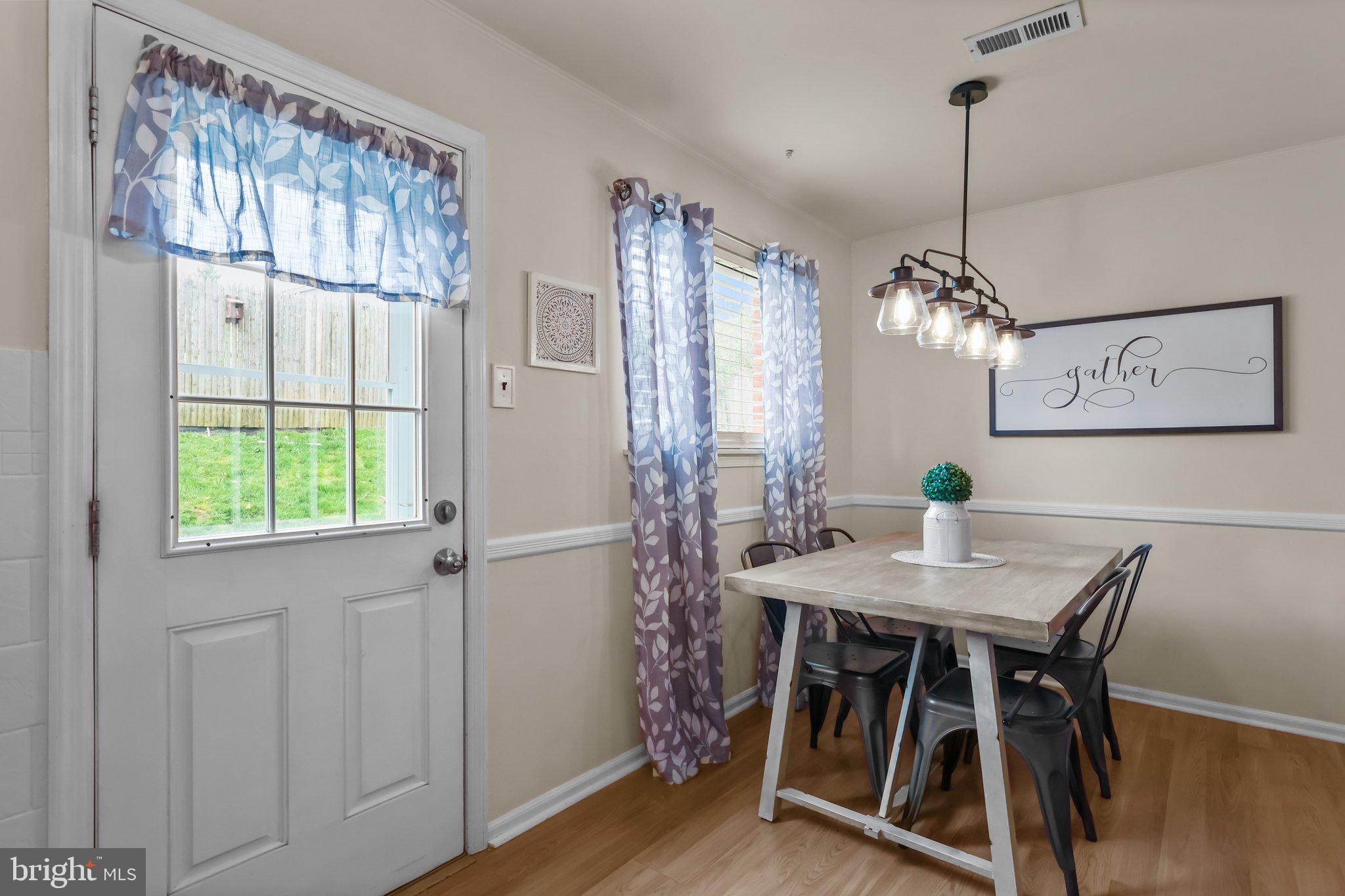 1006 N YORK ROAD L-5