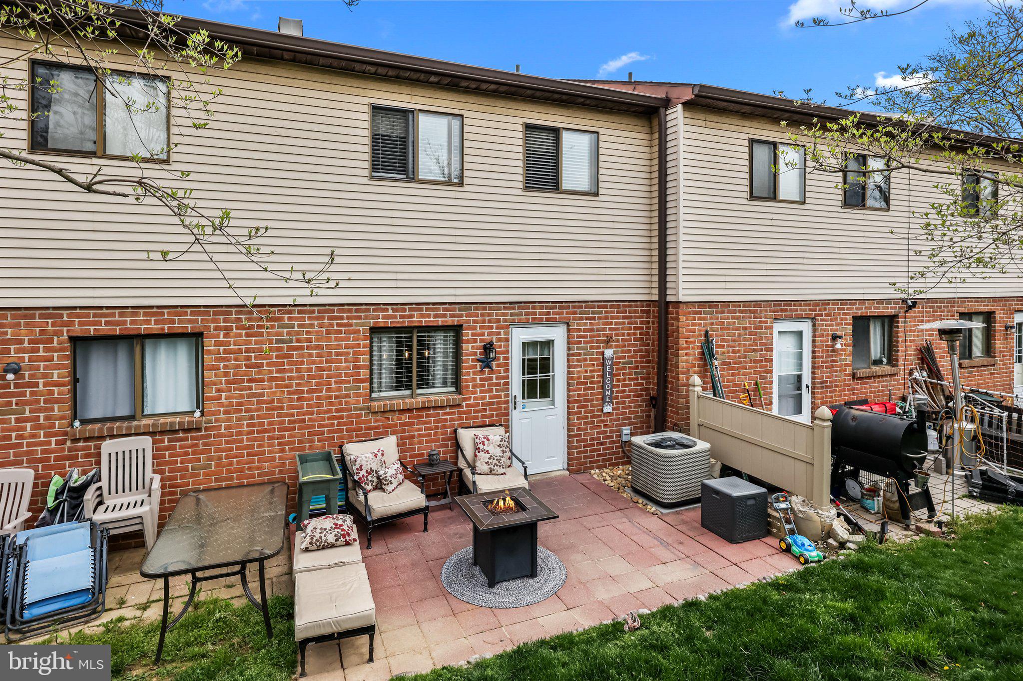 1006 N YORK ROAD L-5