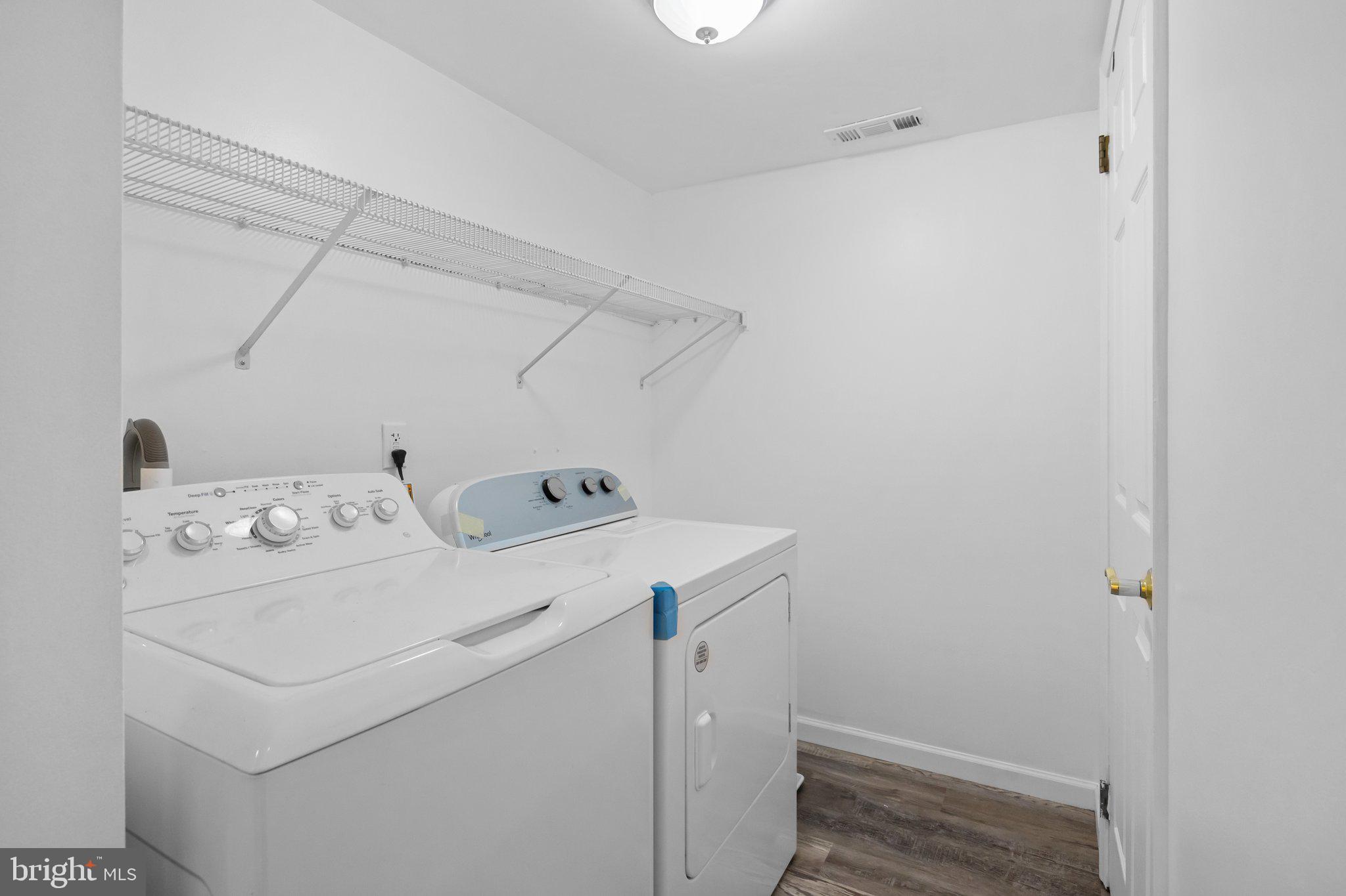 1006 N YORK ROAD L-4