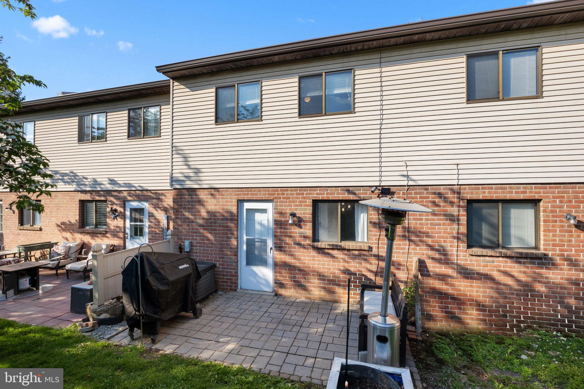 1006 N YORK ROAD L-4