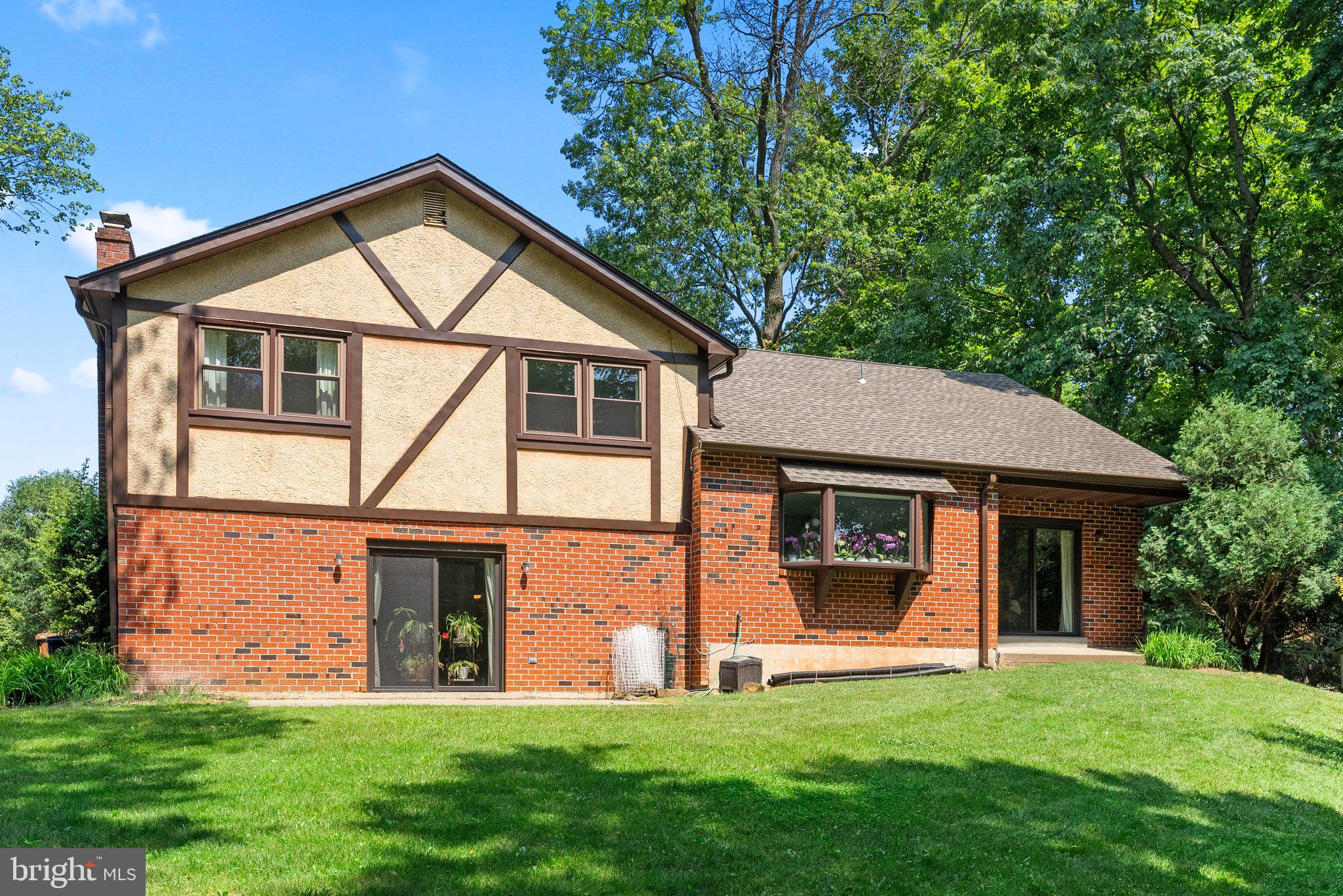 1417 SOUTHWIND WAY