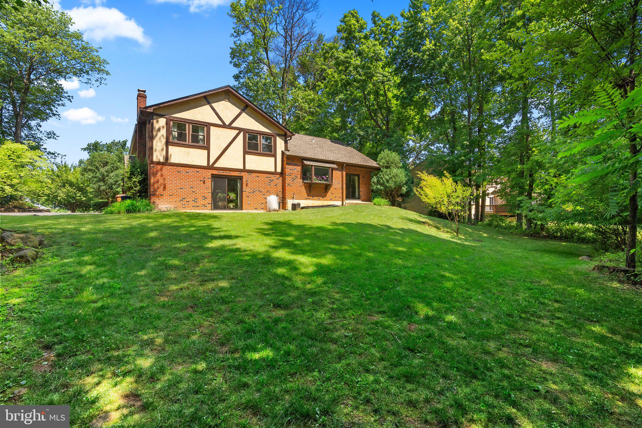 1417 SOUTHWIND WAY