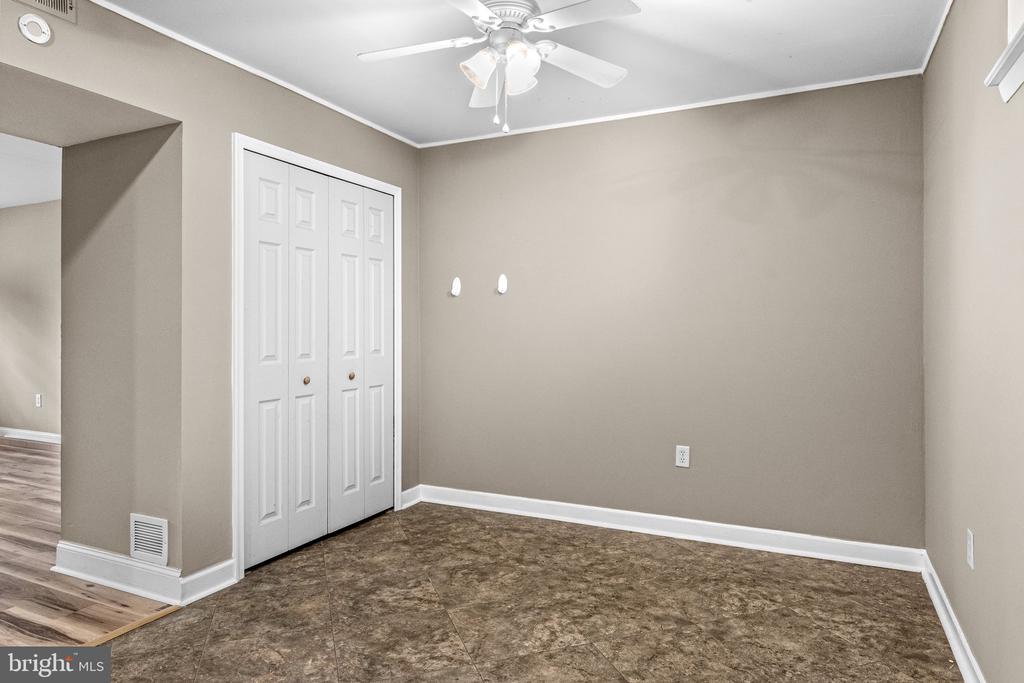 515 N YORK ROAD 1-C