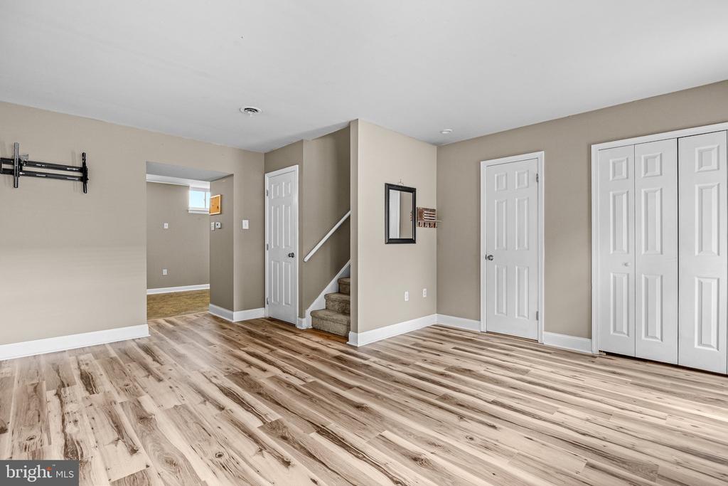 515 N YORK ROAD 1-C