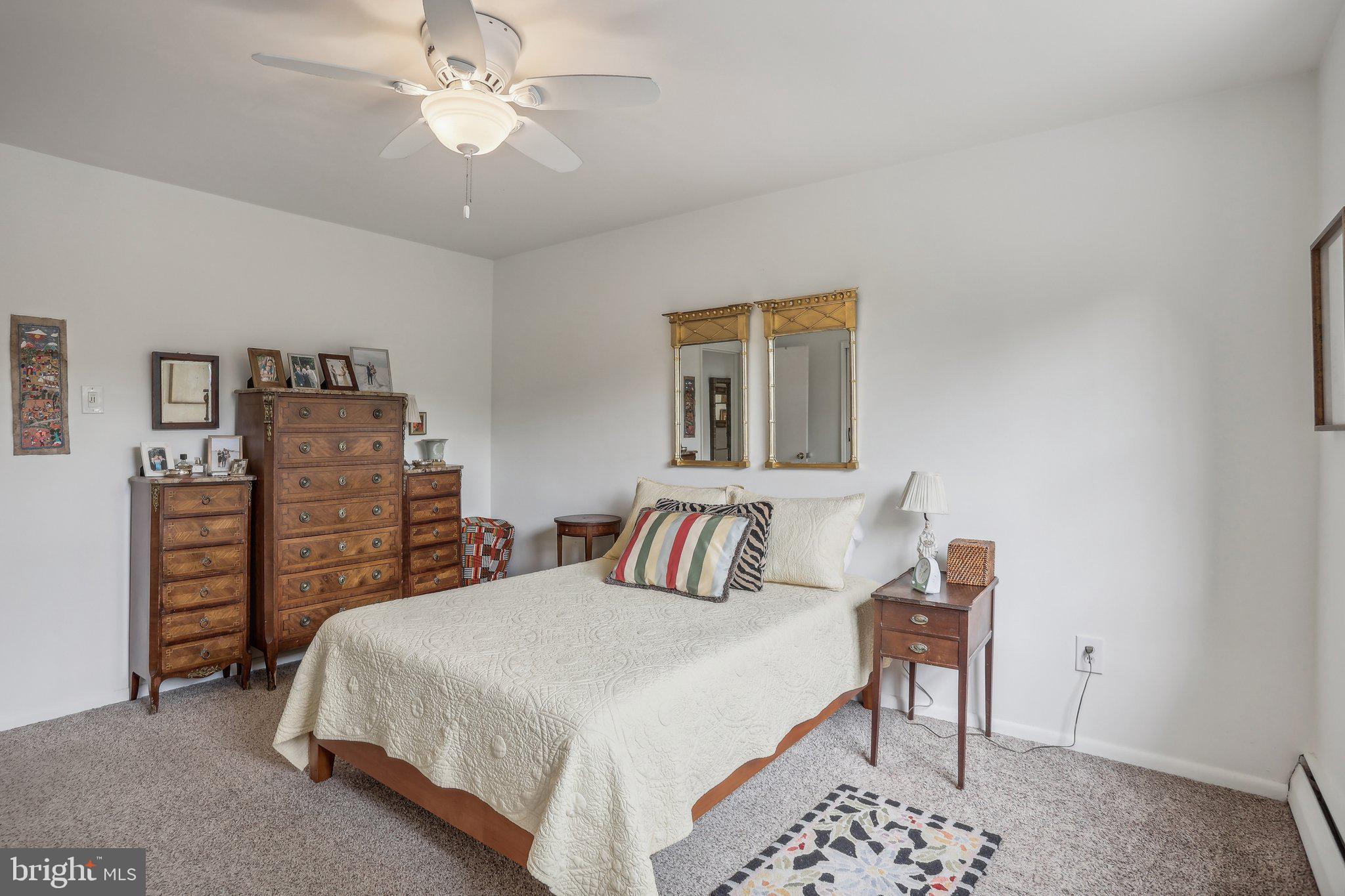 383 LAKESIDE ROAD 101
