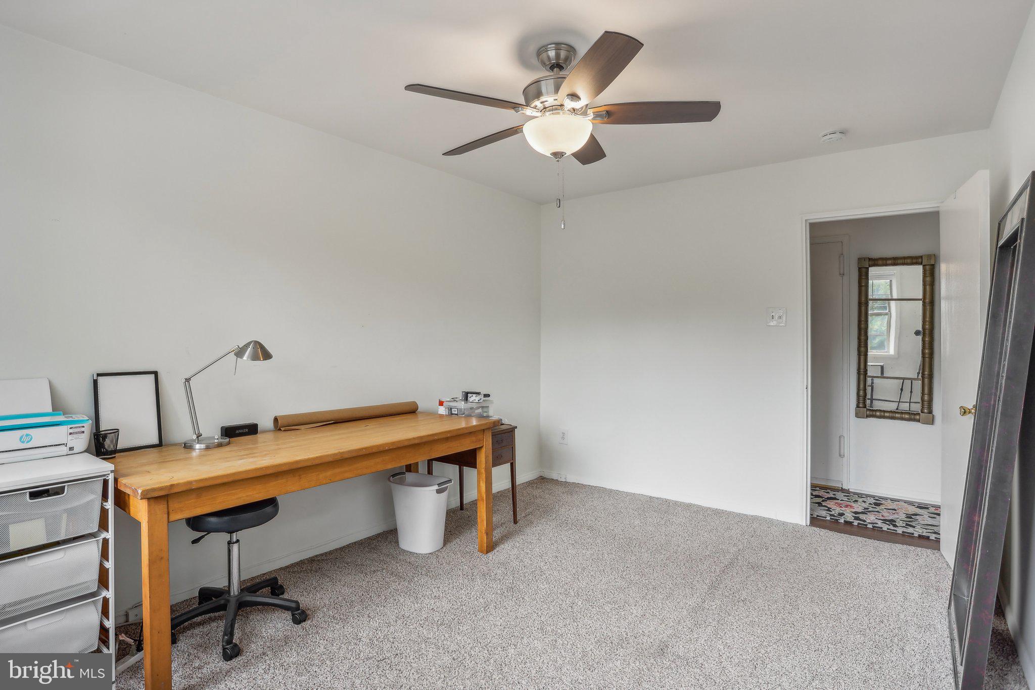383 LAKESIDE ROAD 101