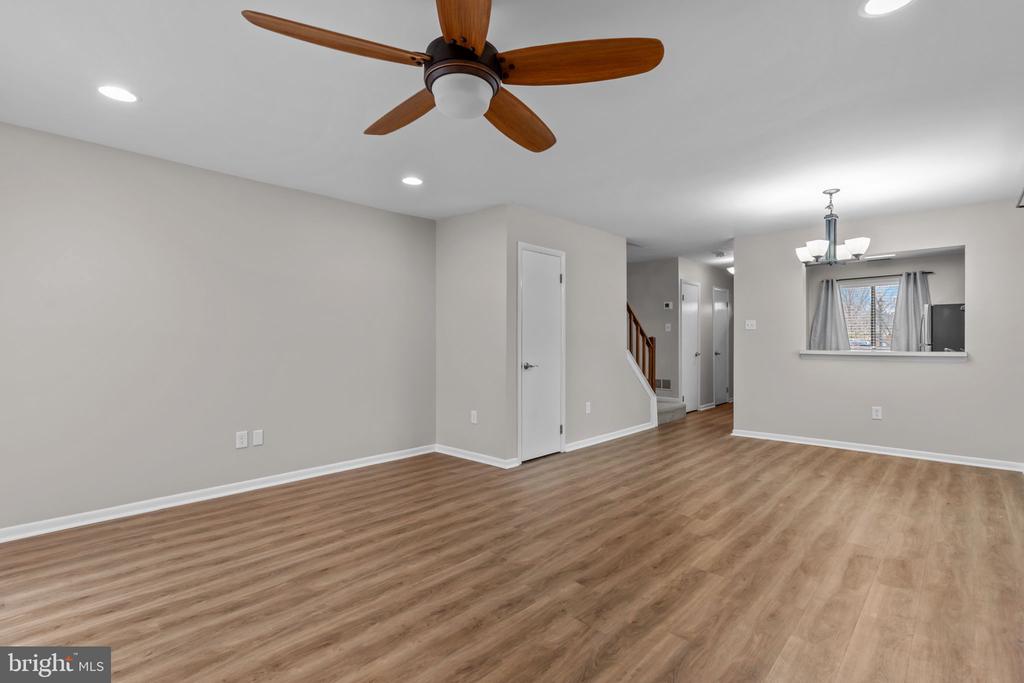 82 ASH STOKER LANE