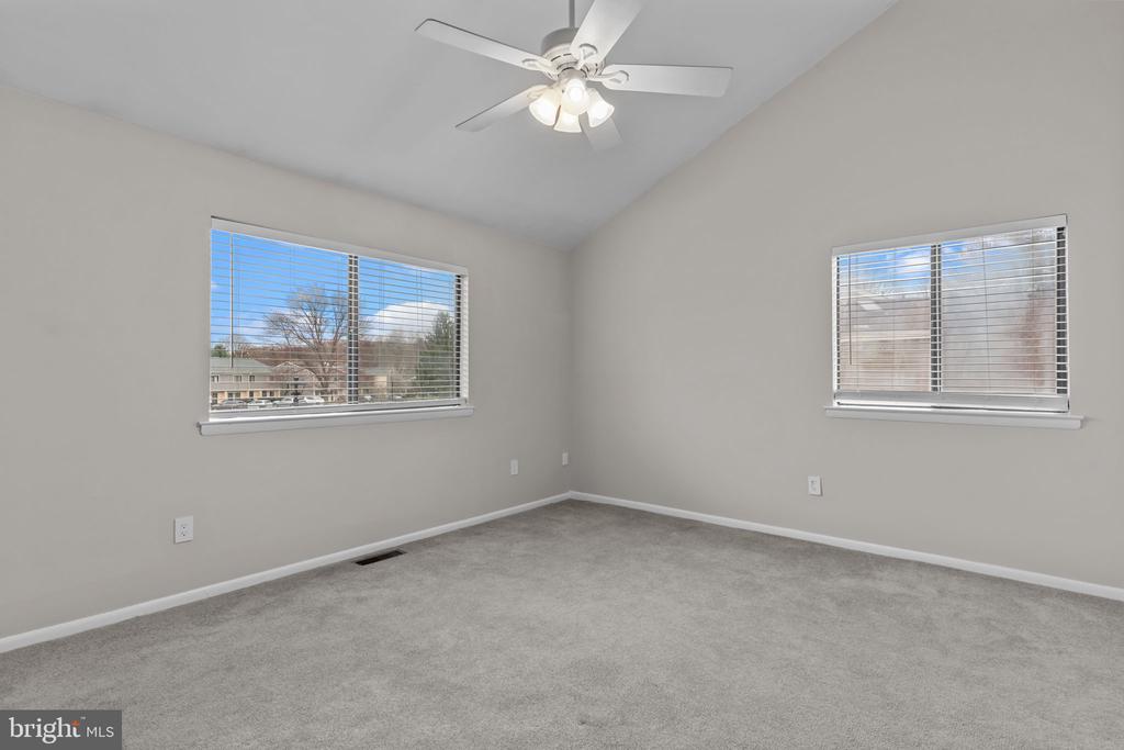82 ASH STOKER LANE