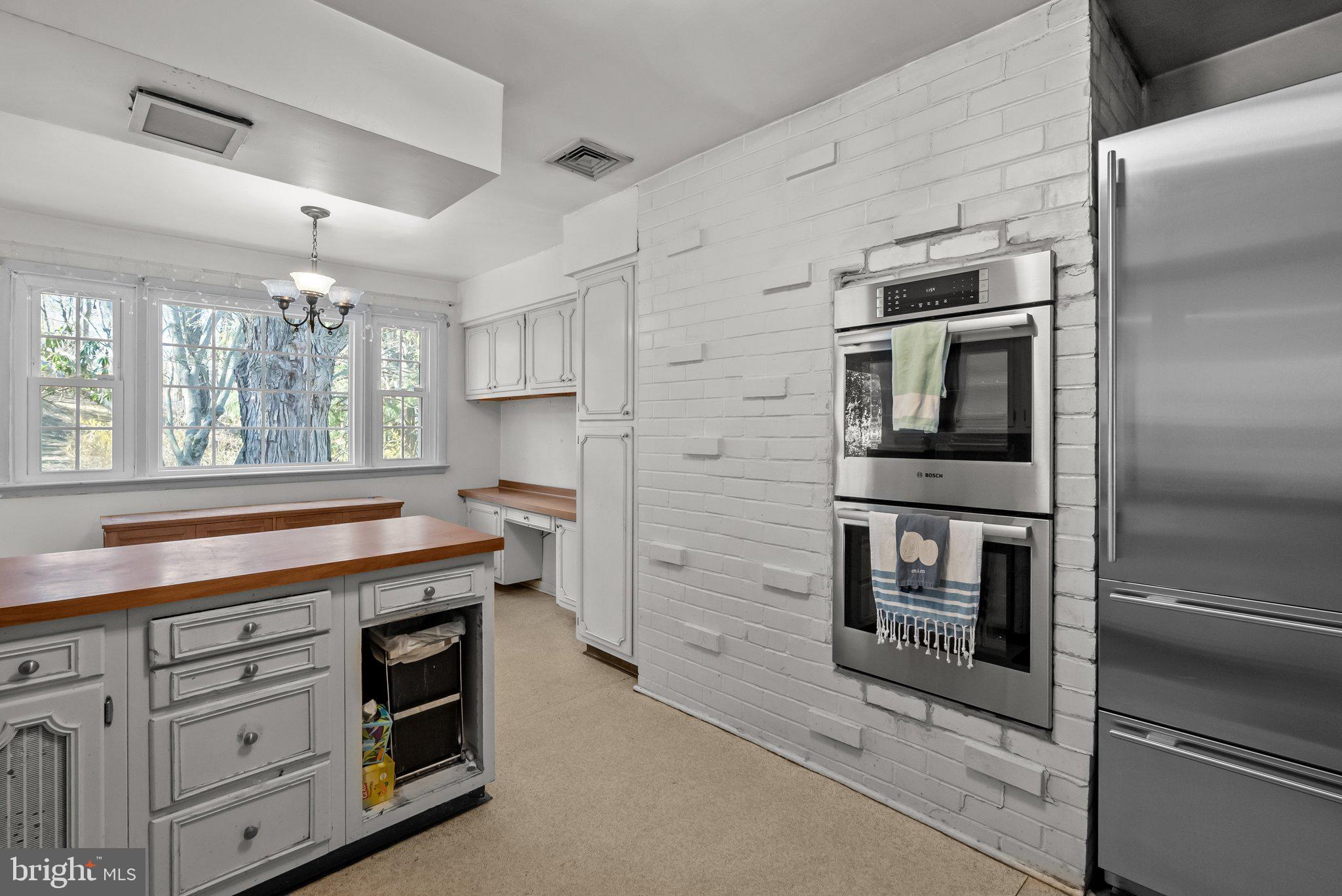 326 HIDDEN RIVER ROAD