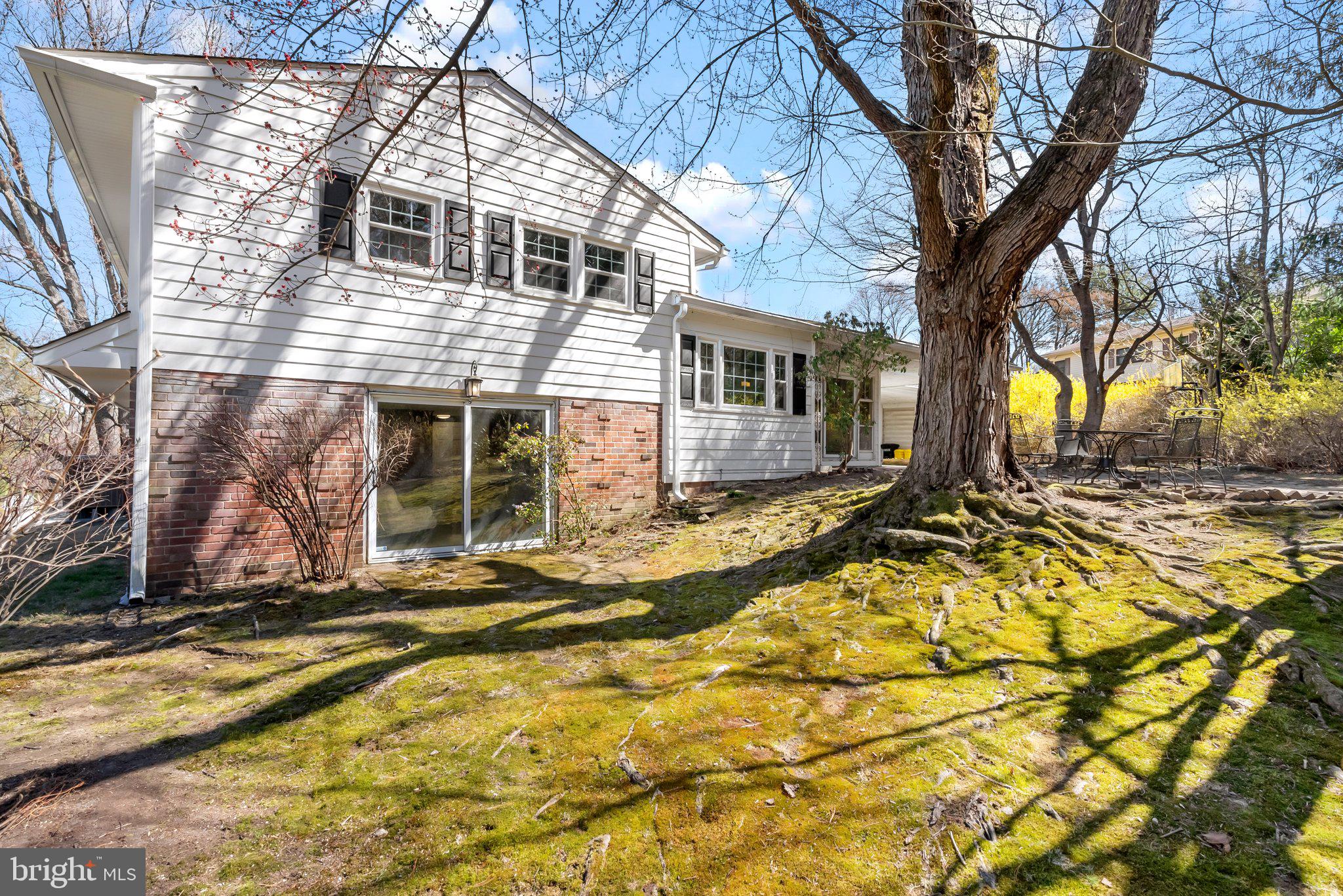 326 HIDDEN RIVER ROAD