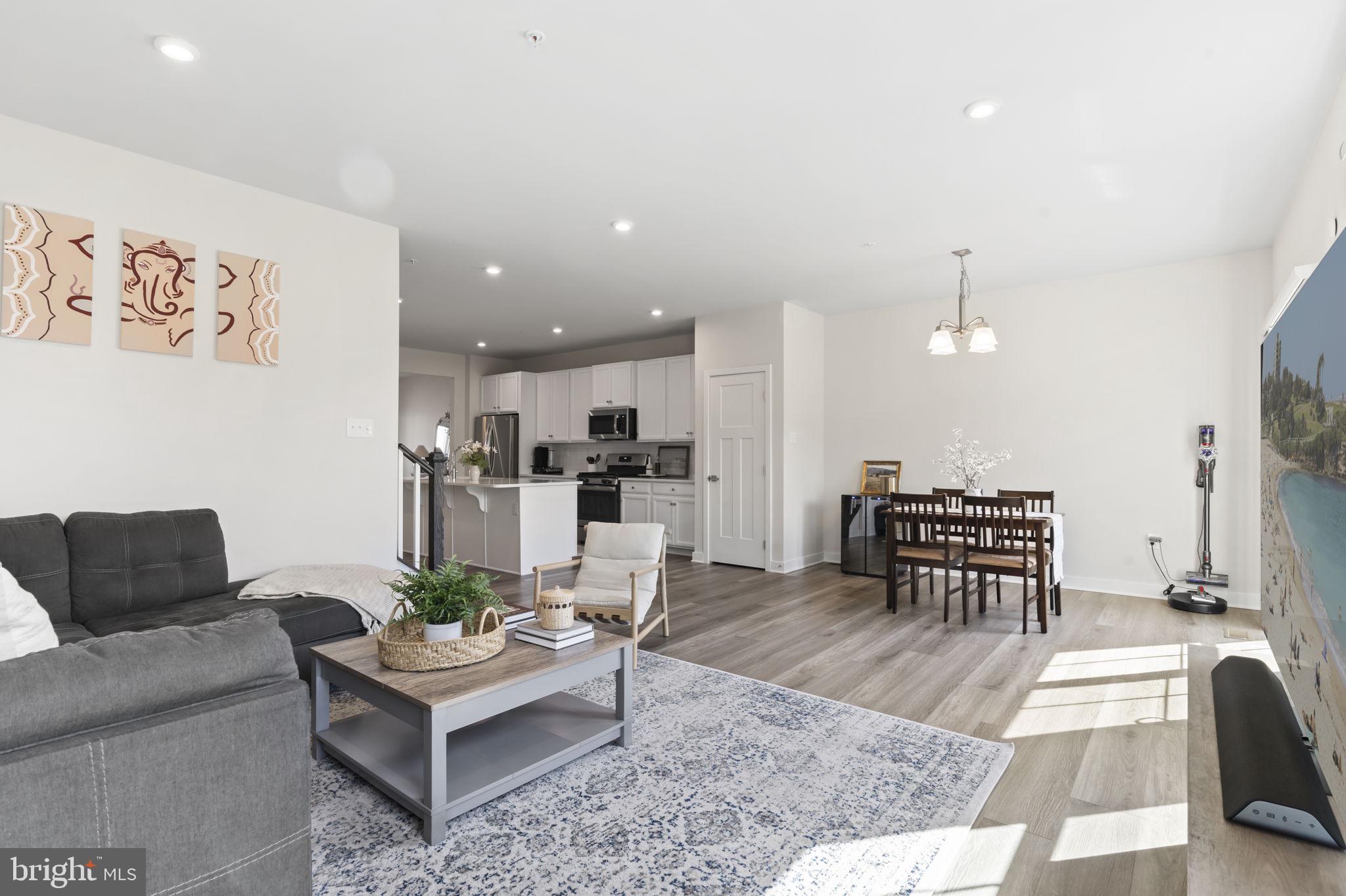 7984 MILLTOWN CIRCLE