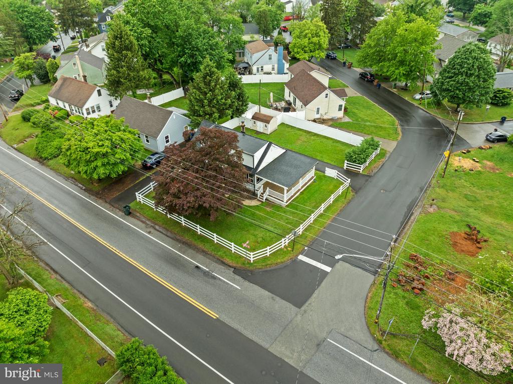 3082 LIMEKILN PIKE