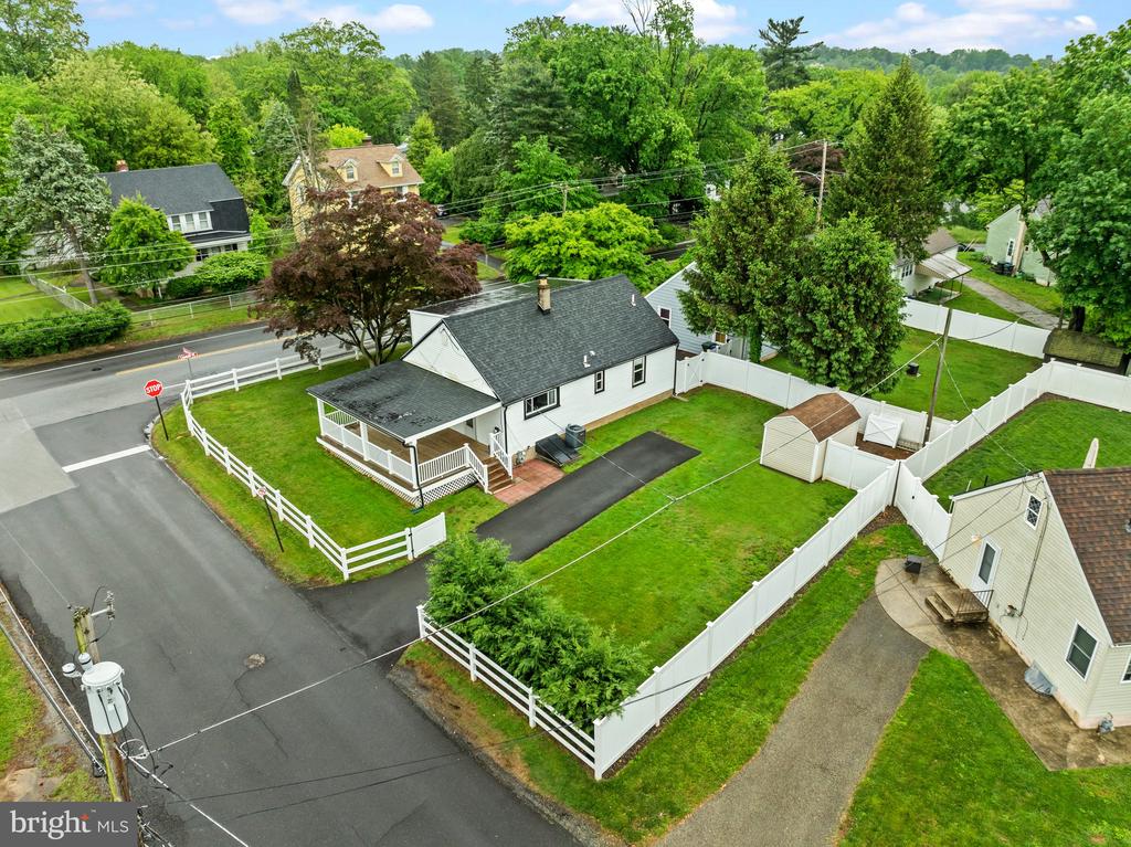 3082 LIMEKILN PIKE