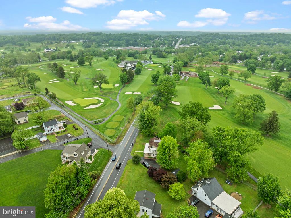 3082 LIMEKILN PIKE