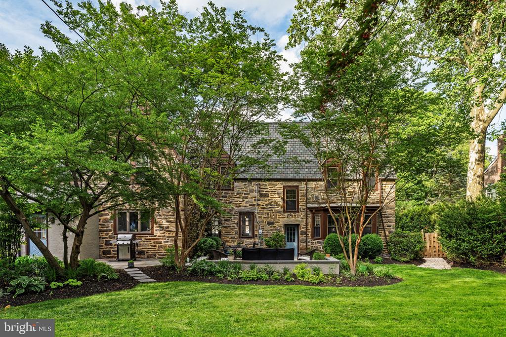 1872 LAMBERT ROAD