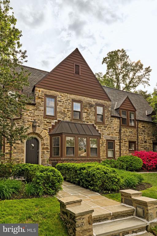 1872 LAMBERT ROAD