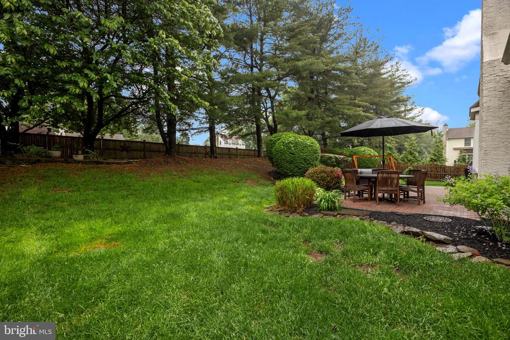 121 BEECH DRIVE