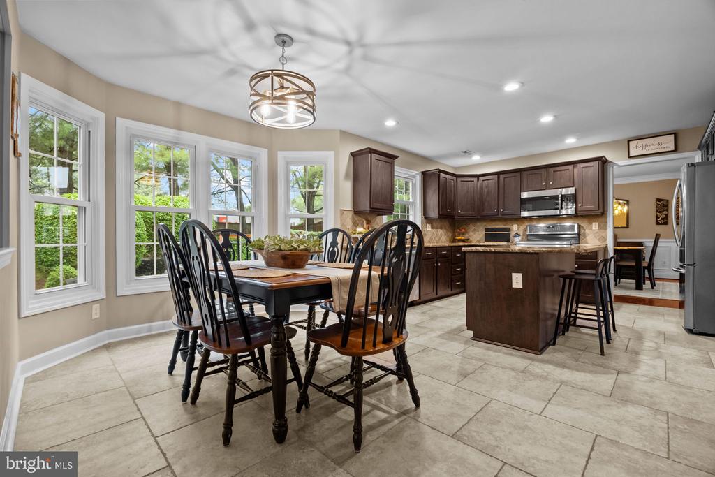121 BEECH DRIVE