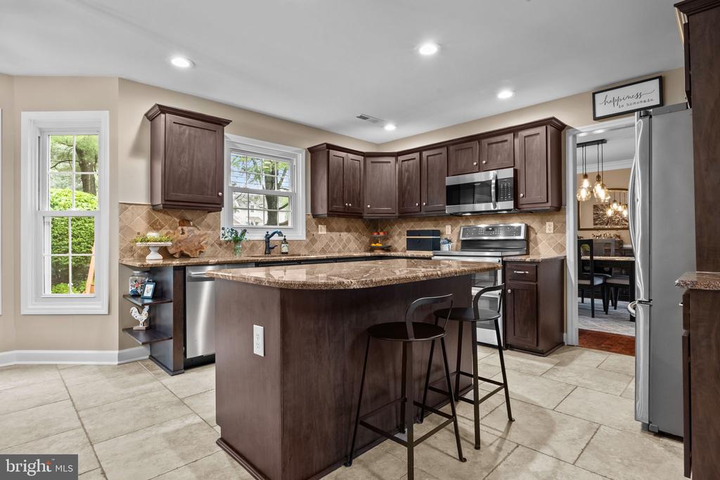 121 BEECH DRIVE