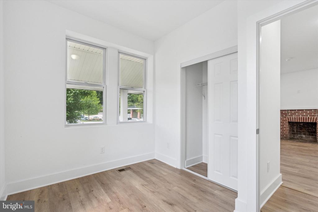 236 E BUTLER AVENUE 1ST FLOOR
