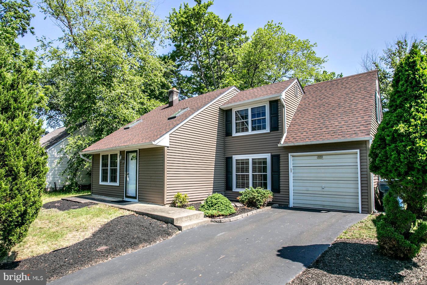 109 STONY CREEK AVENUE