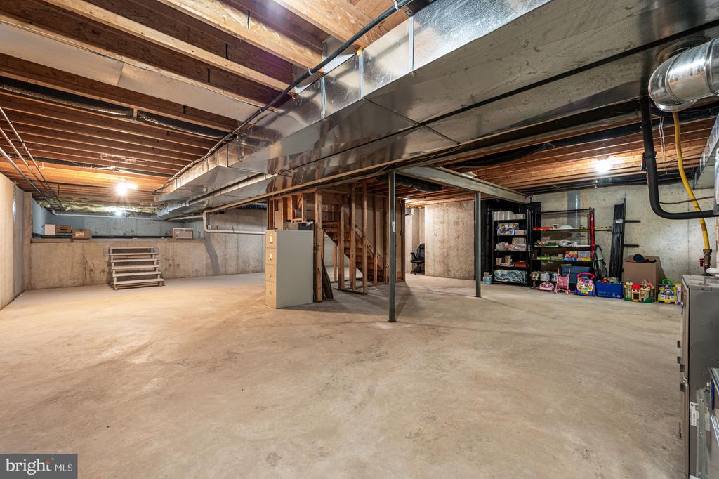 1371 JASPER DRIVE