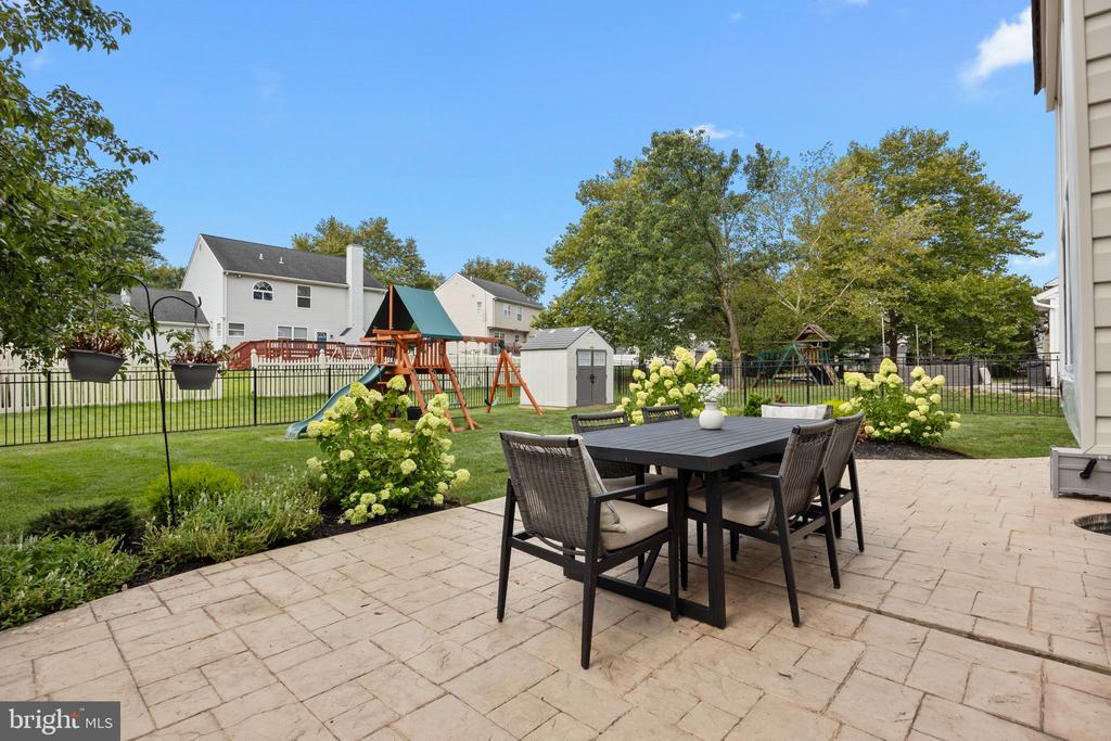 119 SHELBURNE DRIVE