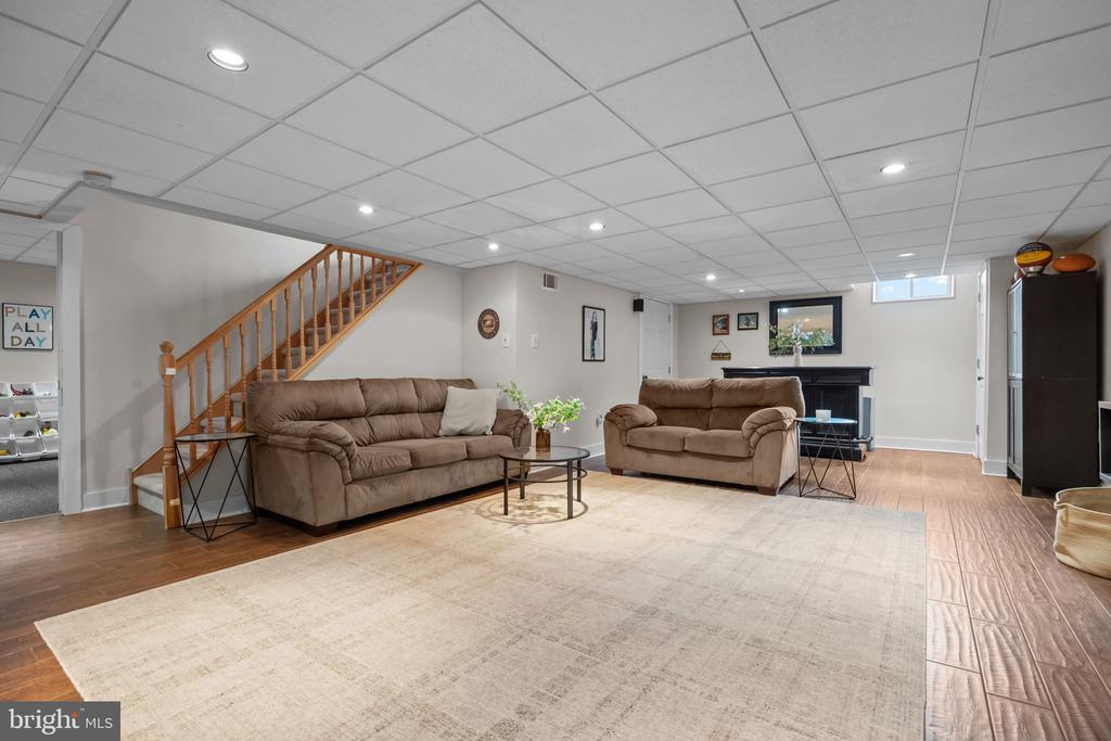 119 SHELBURNE DRIVE