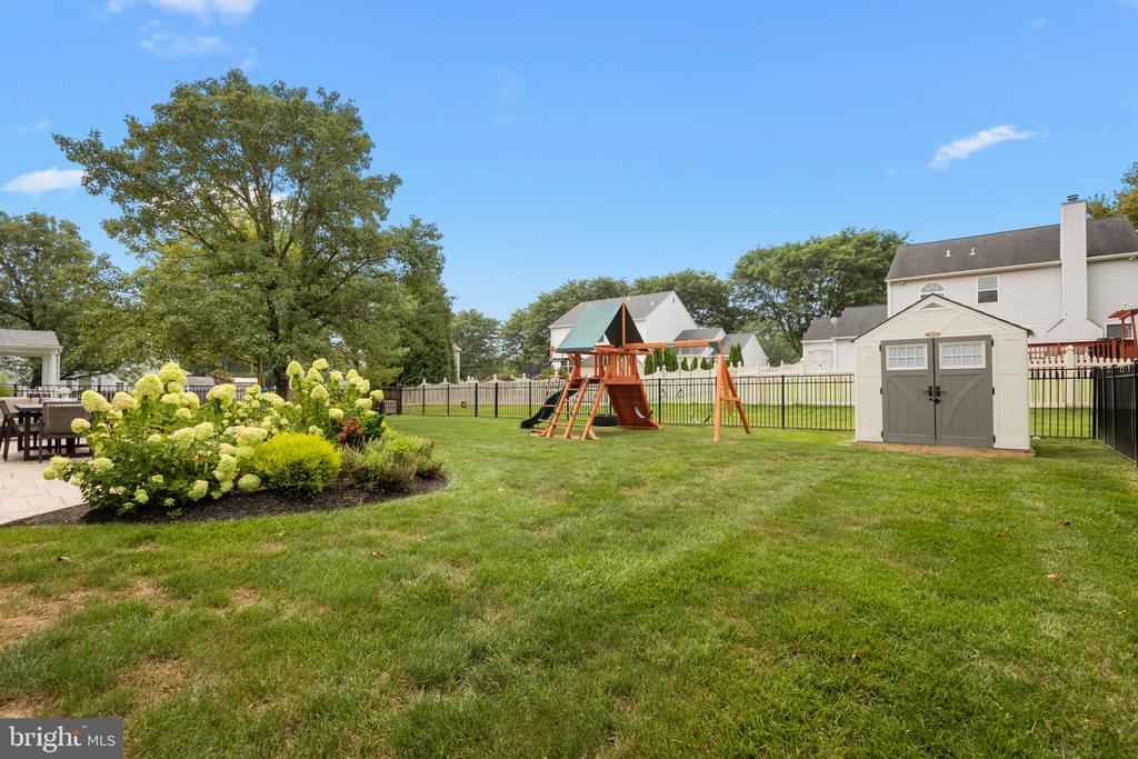 119 SHELBURNE DRIVE