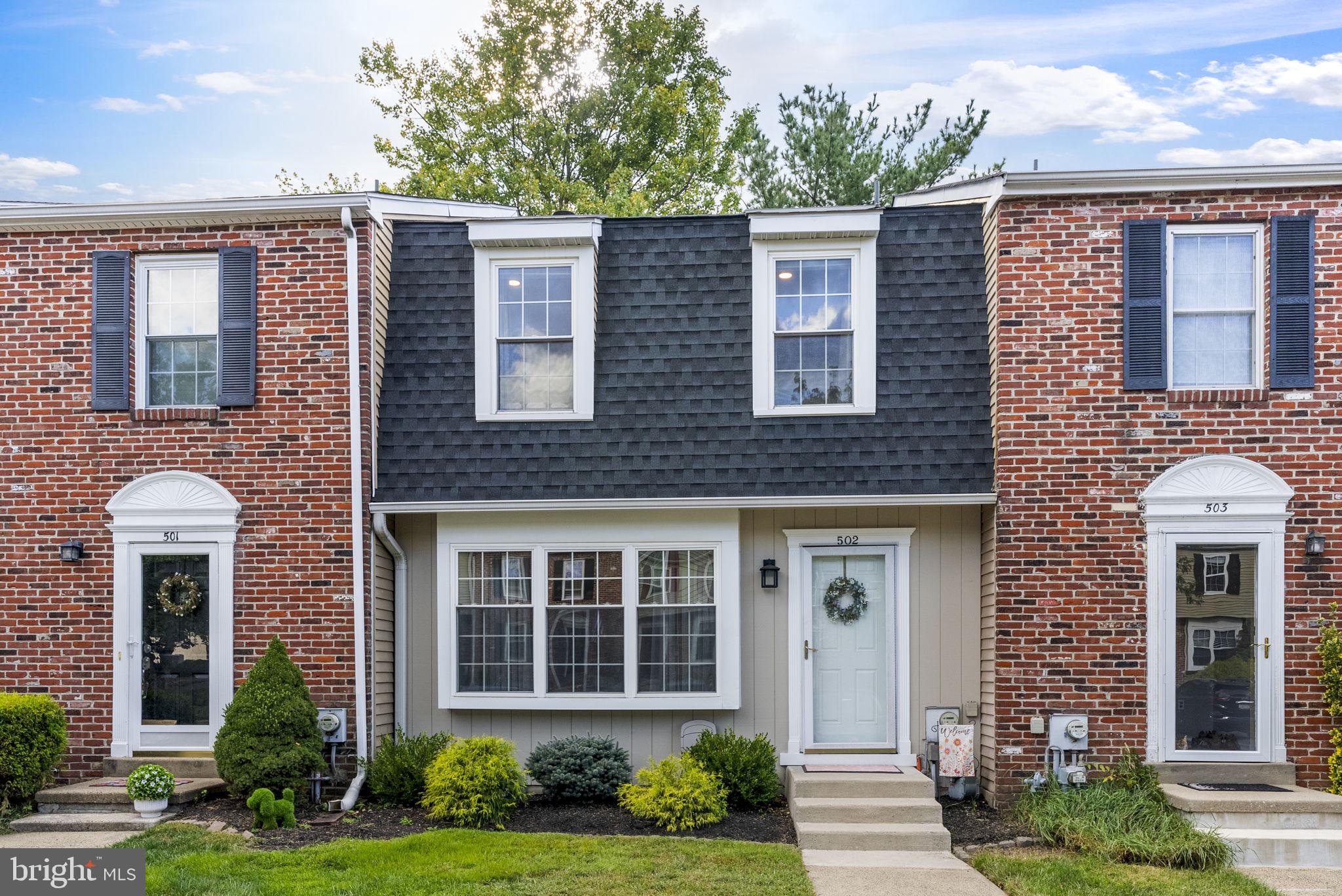 502 SEMINOLE GARDENS