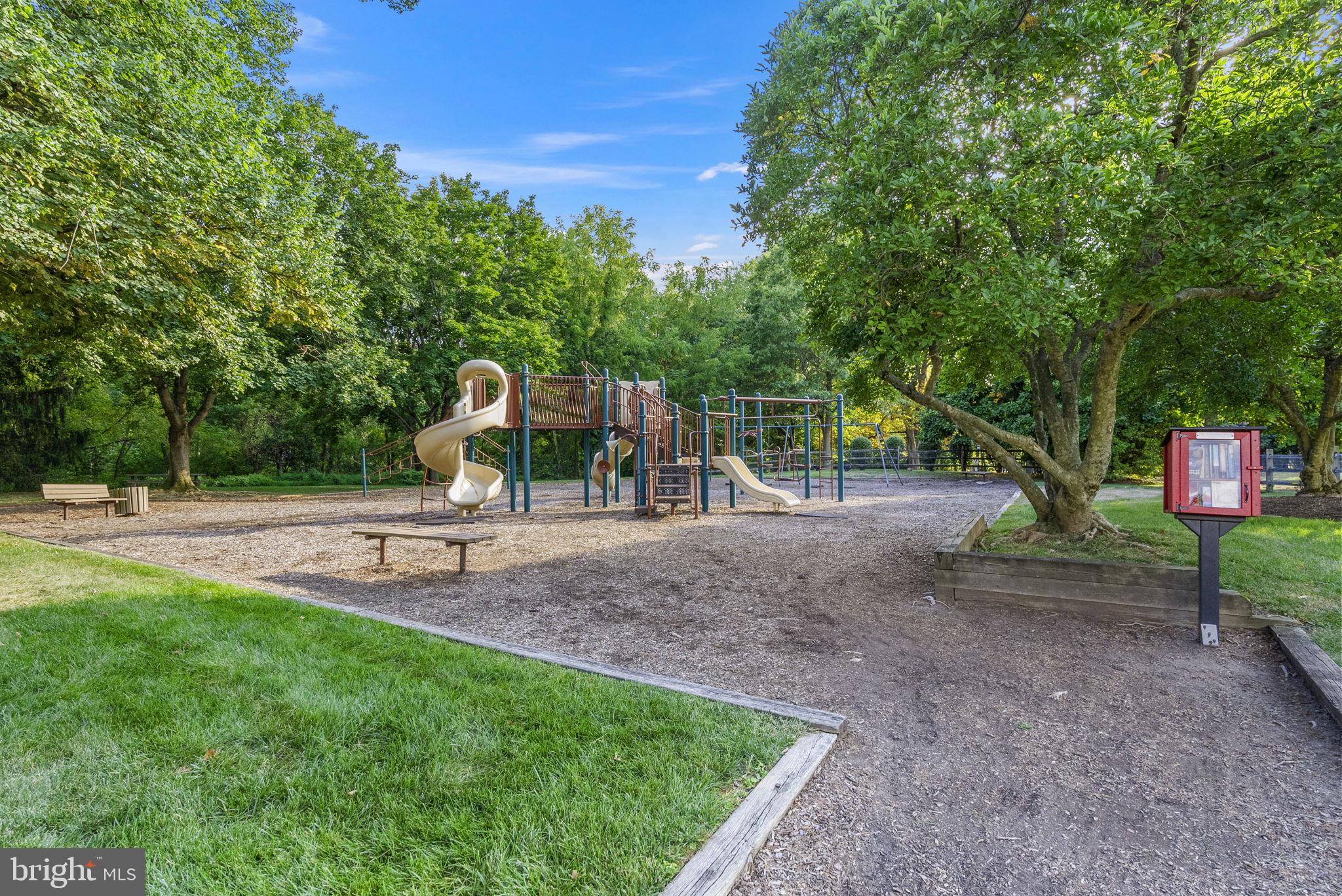 502 SEMINOLE GARDENS