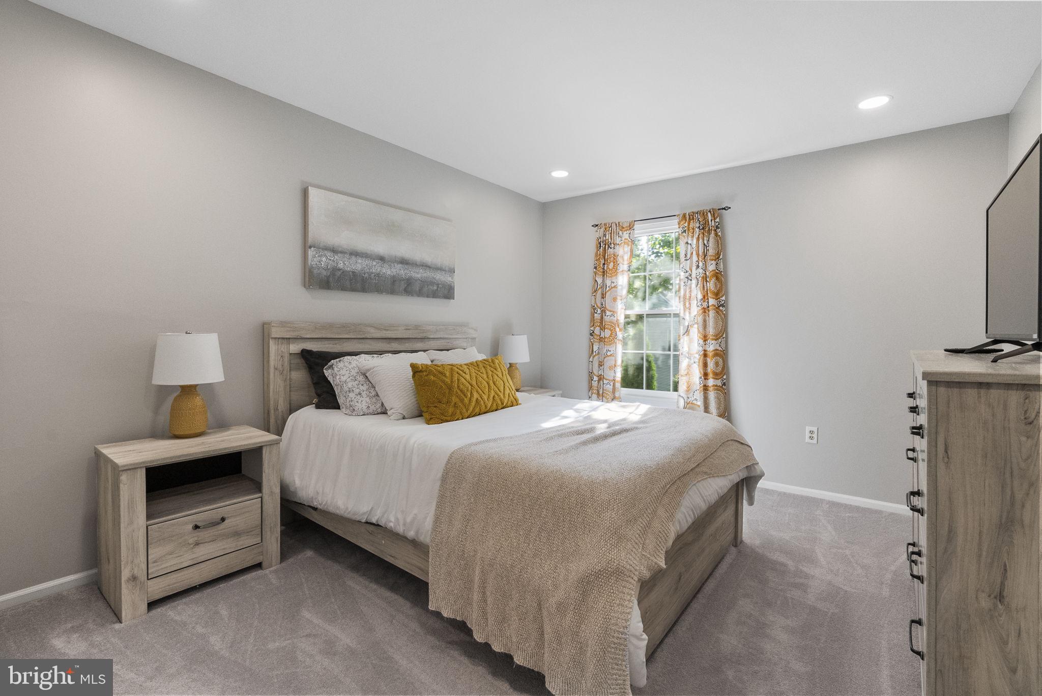 502 SEMINOLE GARDENS