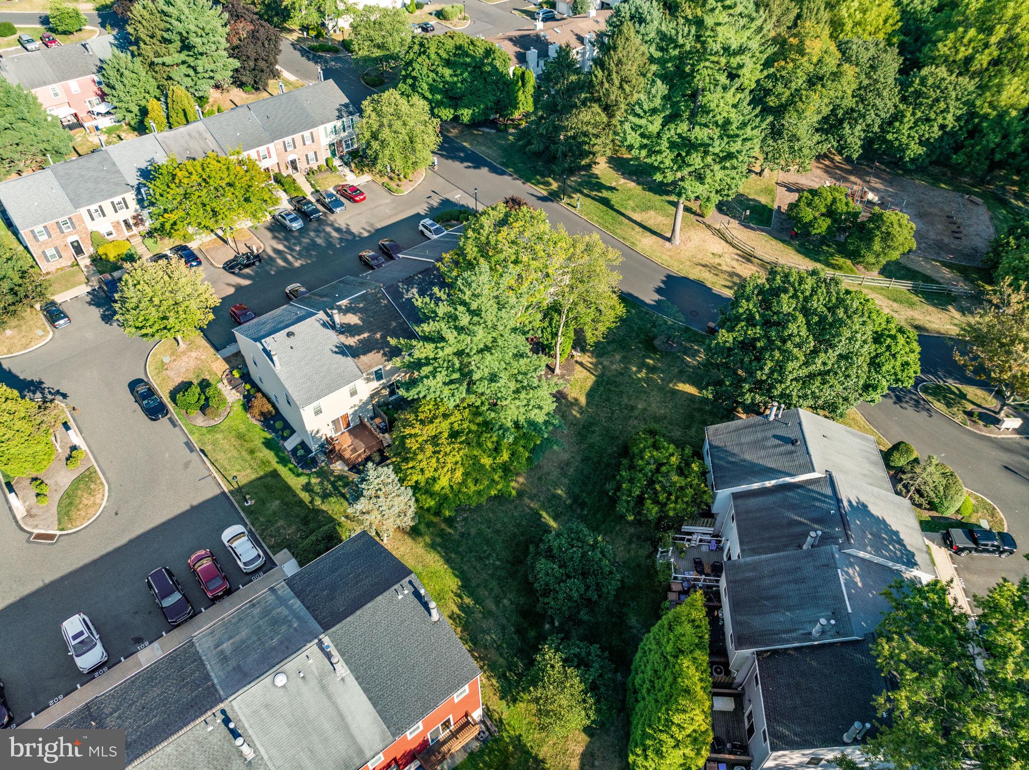 502 SEMINOLE GARDENS