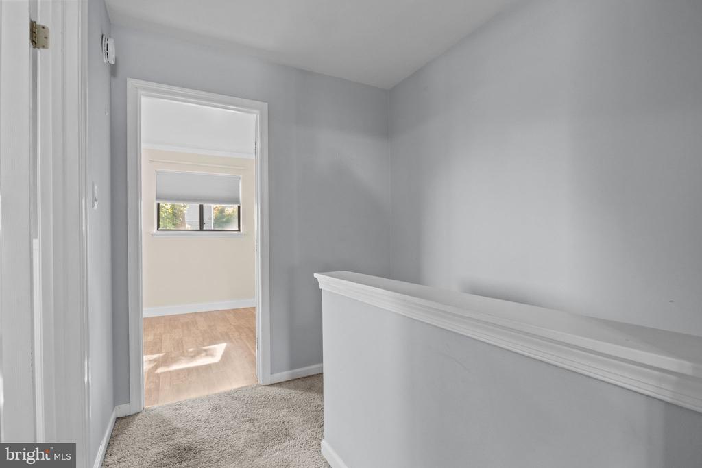 1006 N YORK ROAD 1
