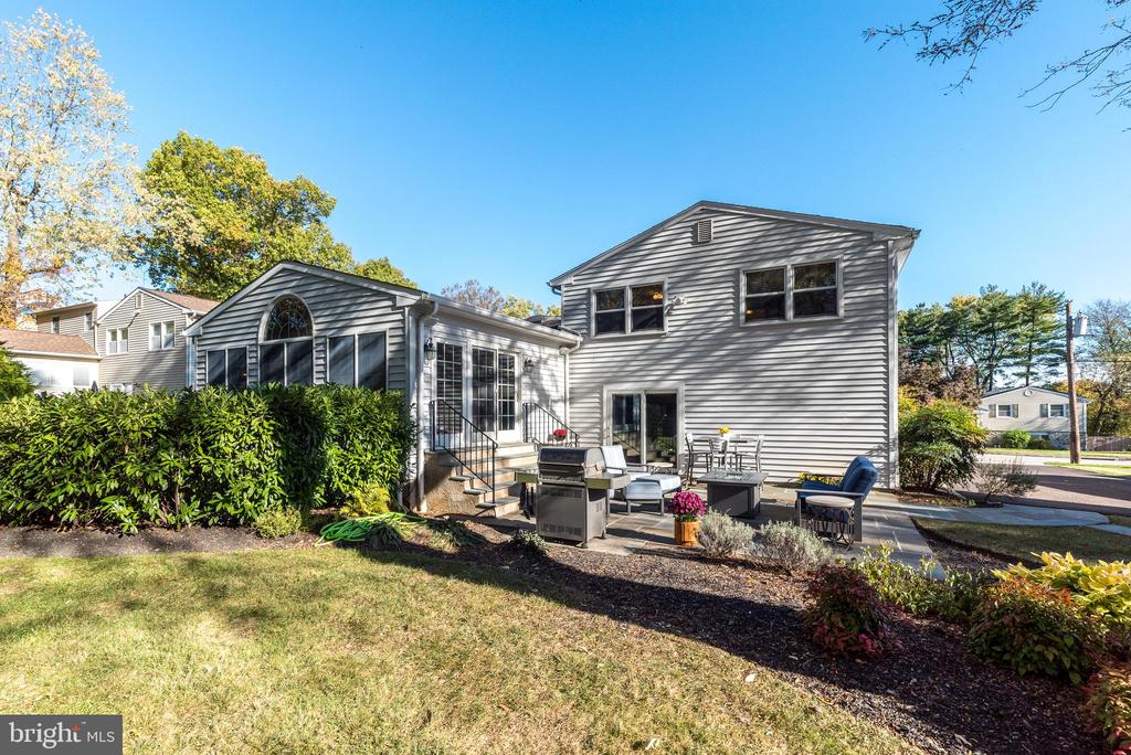 1212 DUNCAN DRIVE
