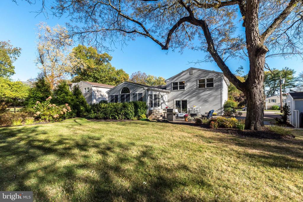 1212 DUNCAN DRIVE