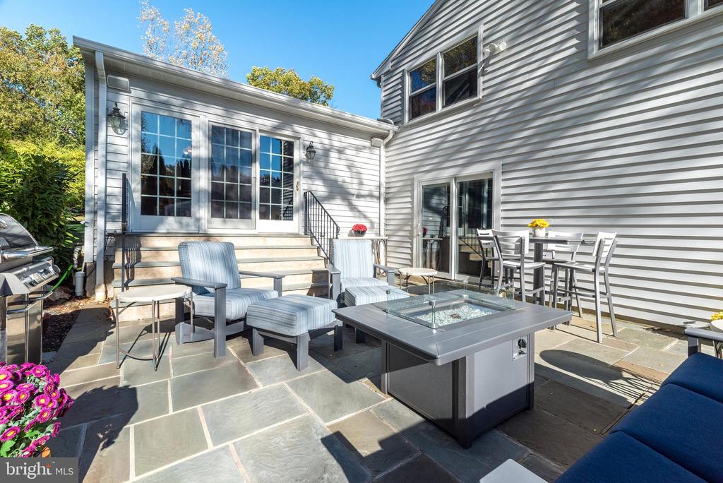 1212 DUNCAN DRIVE