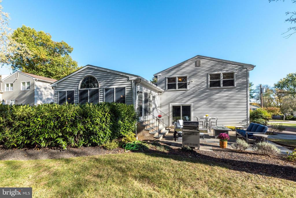 1212 DUNCAN DRIVE