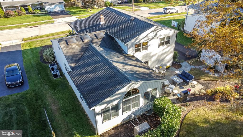 1212 DUNCAN DRIVE