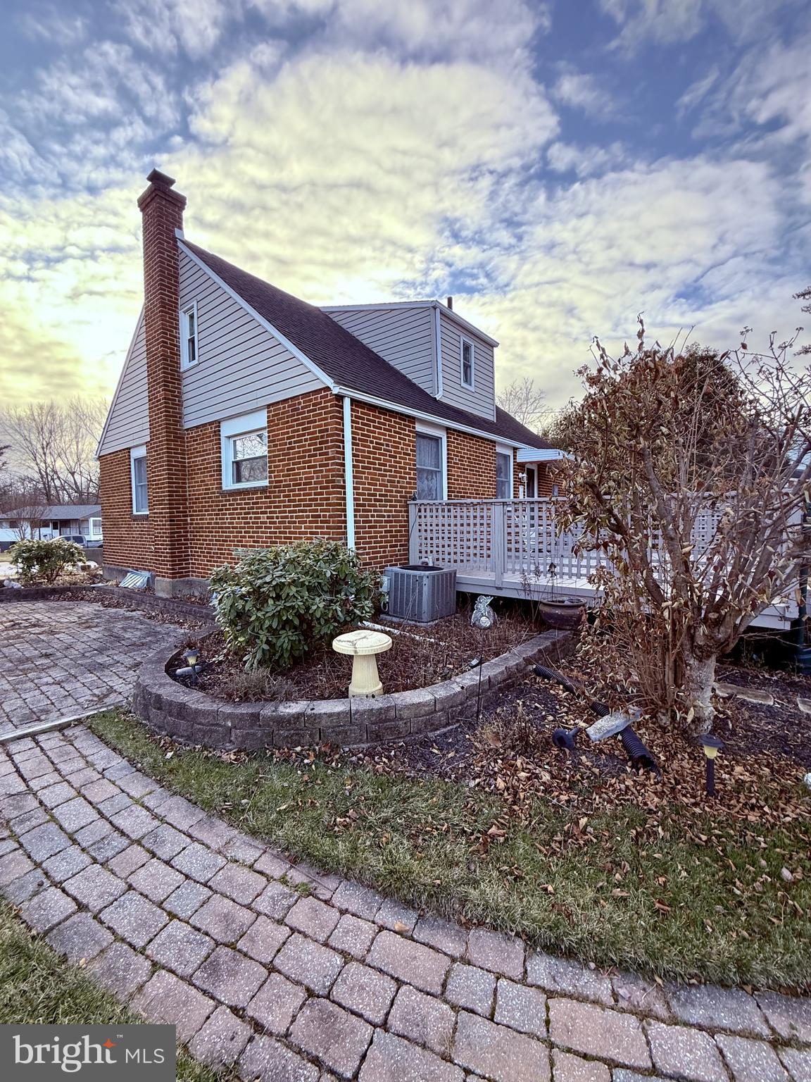 106 BONNET LANE