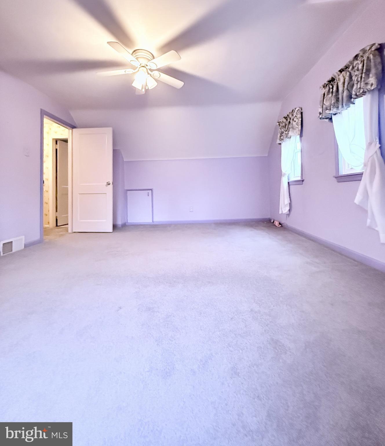 106 BONNET LANE