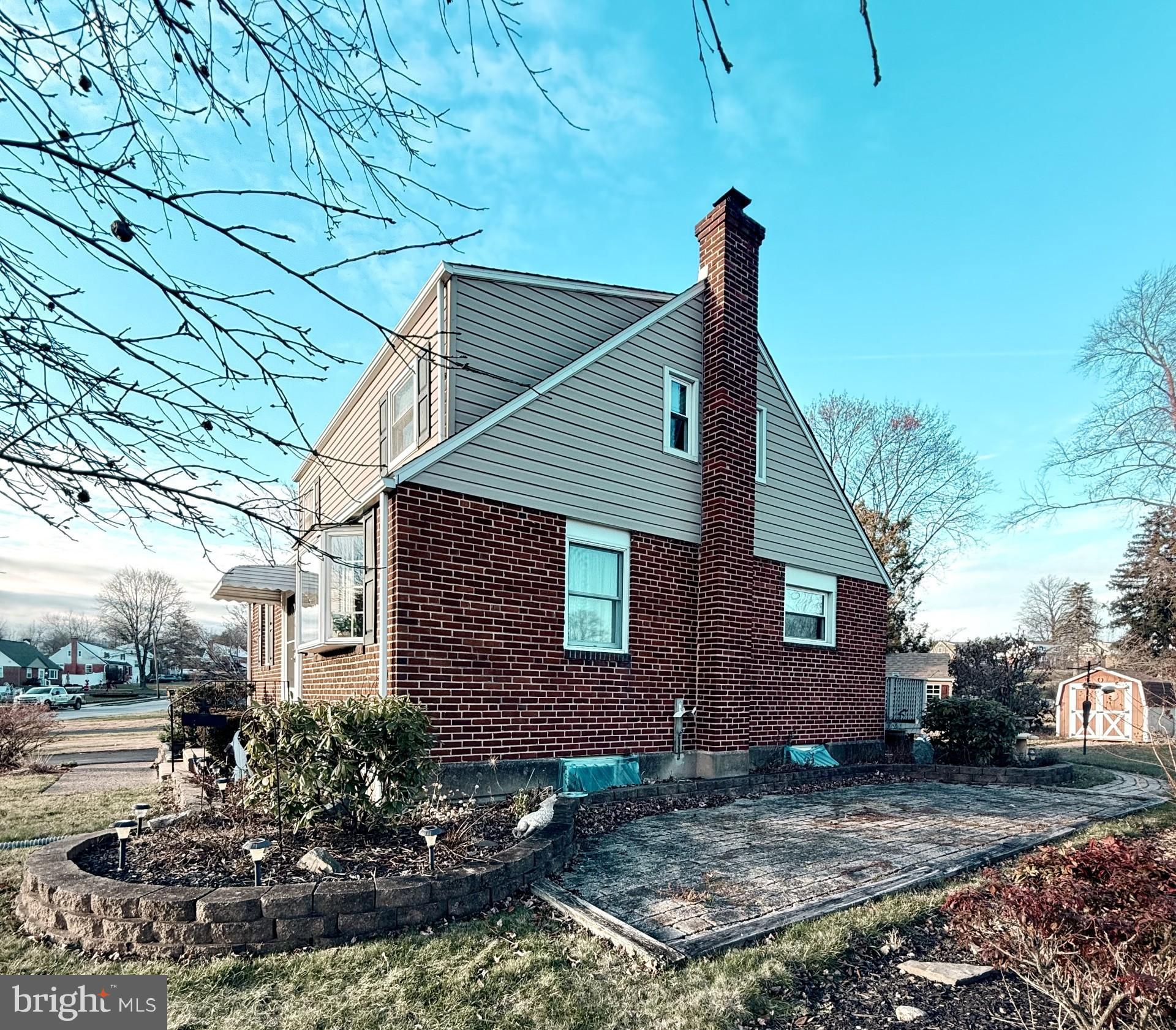106 BONNET LANE