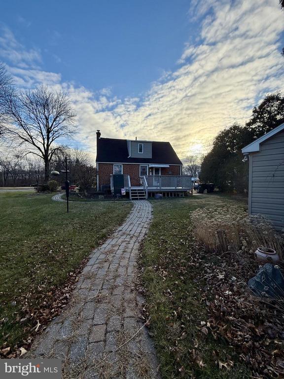106 BONNET LANE
