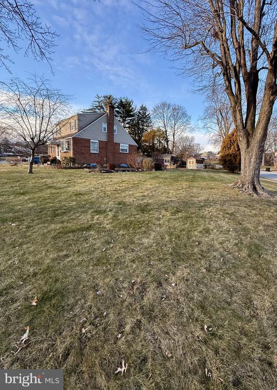 106 BONNET LANE