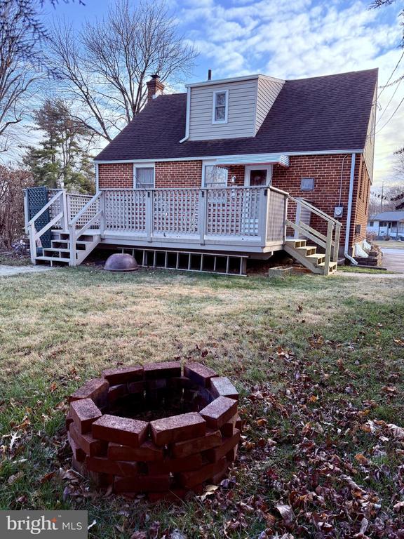 106 BONNET LANE