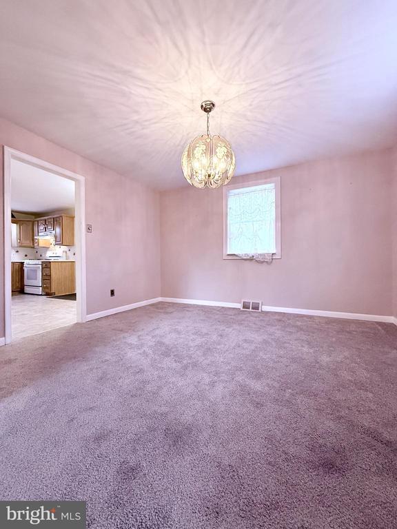106 BONNET LANE