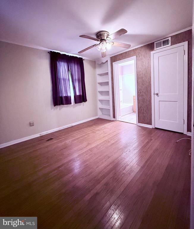 106 BONNET LANE