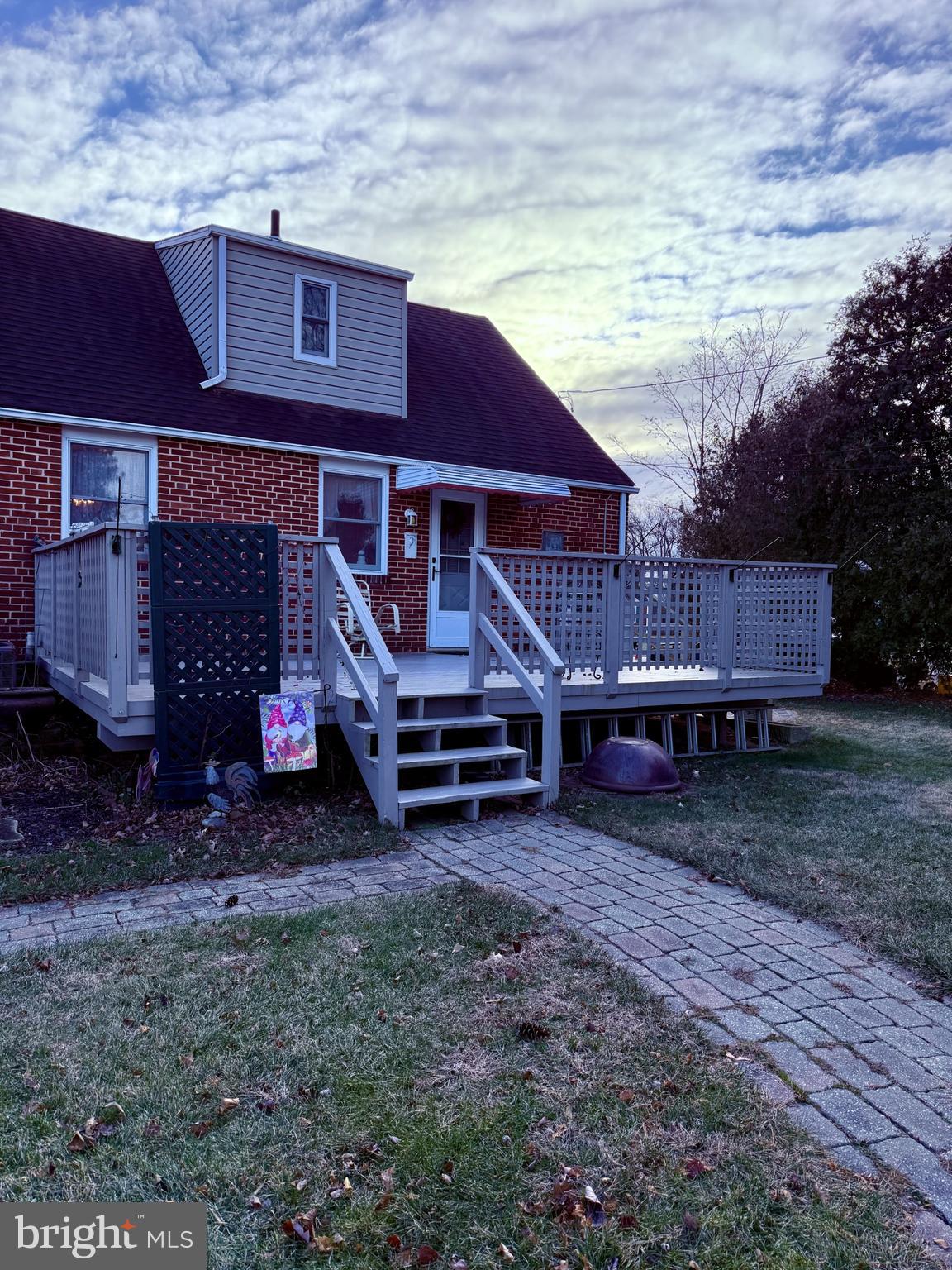 106 BONNET LANE